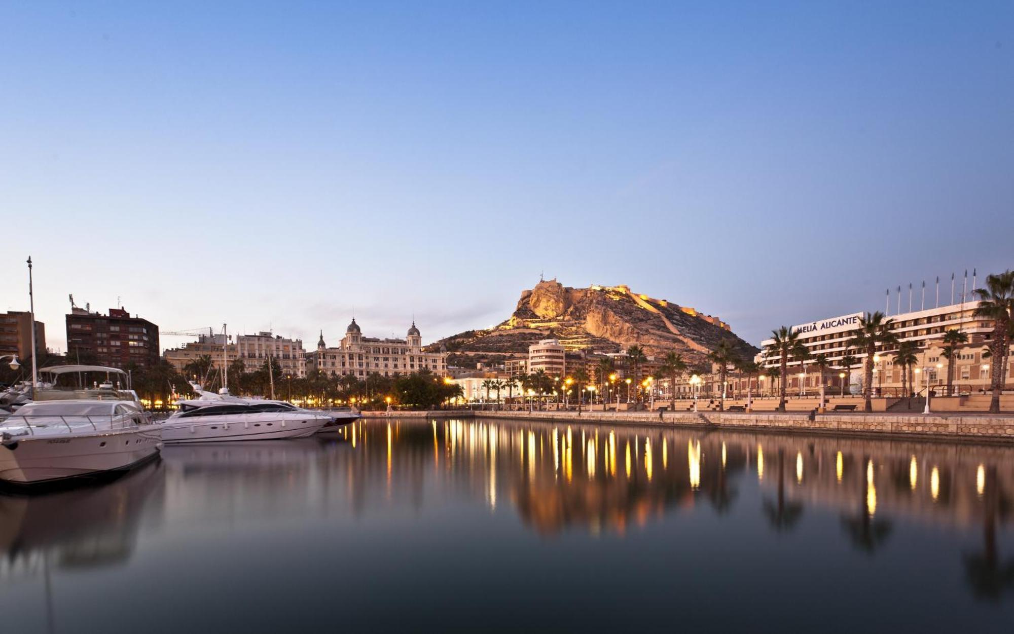 Estudio Playa Del Postiguet Alicante Ngoại thất bức ảnh